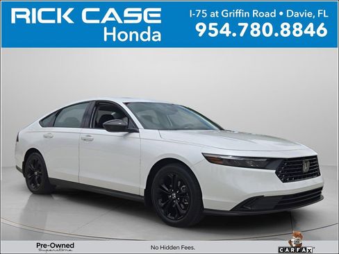 Certified 2025 Honda Accord SE image 1