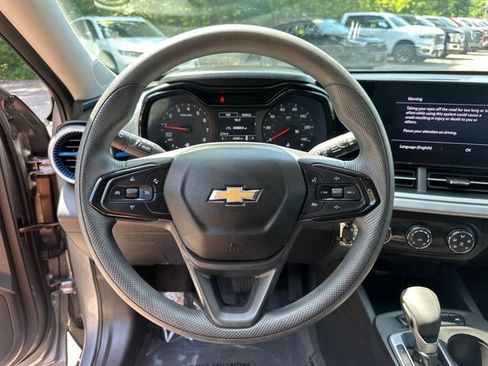 Used 2024 Chevrolet Trax LS w/ Driver Confidence Package FWD image 32