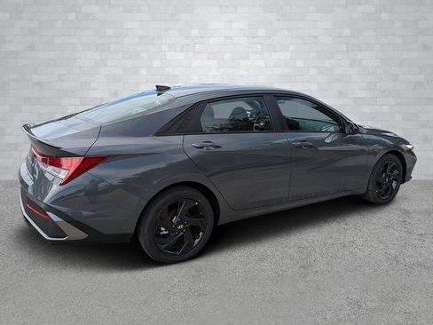 New 2026 Hyundai Elantra Sport image 5