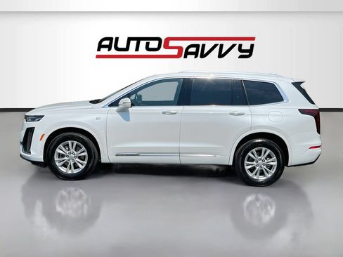 Used 2025 Cadillac XT6 Luxury w/ LPO, Floor Liner Package AWD/4WD image 4