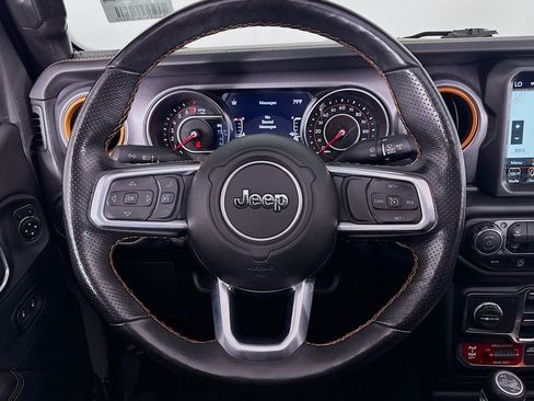 Used 2022 Jeep Gladiator Mojave w/ Cold Weather Group AWD/4WD image 19
