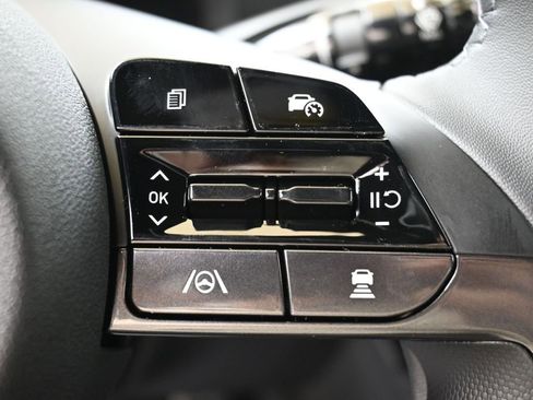 New 2026 Hyundai Elantra SEL Sport image 25