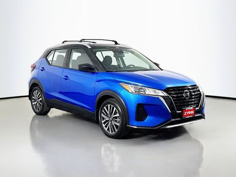Used 2021 Nissan Kicks SV w/ Exterior Package FWD image 7