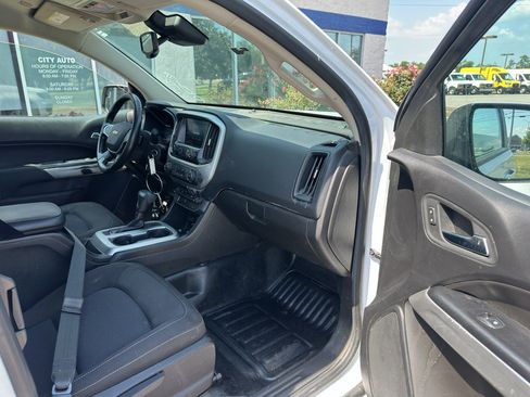 Used 2021 Chevrolet Colorado LT w/ Fleet Safety Package RWD image 10
