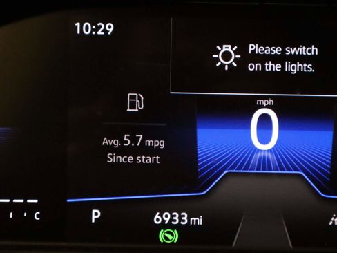 Used 2025 Volkswagen Taos S image 6