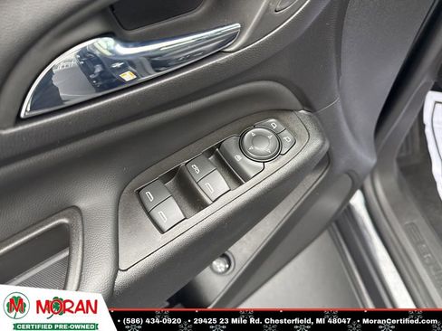 Used 2022 Chevrolet Equinox LT image 10