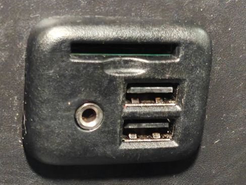 Used 2016 Chevrolet Silverado 2500 W/T w/ Snow Plow Prep Package image 13