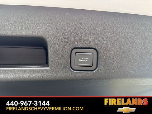 New 2026 Chevrolet Traverse Z71 w/ Enhanced Driving Package AWD/4WD image 65