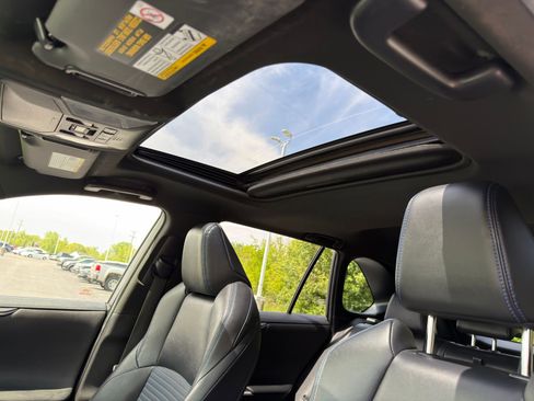 Used 2019 Toyota RAV4 XSE w/ Carpet Mat Package AWD/4WD image 13