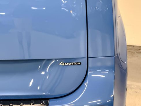 New 2025 Volkswagen ID. Buzz 1st Edition image 26