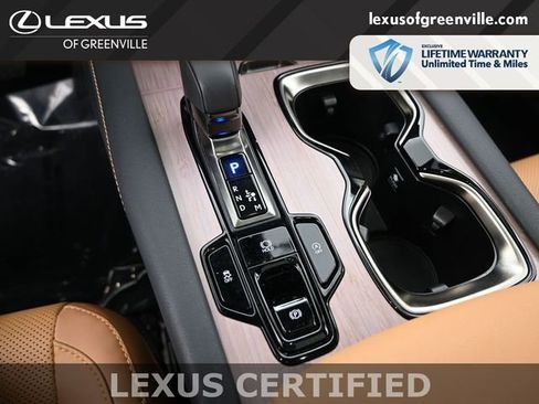 Certified 2025 Lexus RX 350 Premium w/ Accessory Package (Z1) image 18