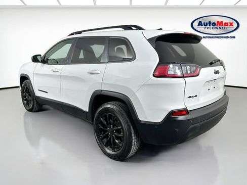 Used 2023 Jeep Cherokee Altitude Lux image 5