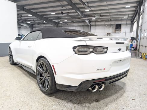 Used 2021 Chevrolet Camaro ZL1 w/ LPO, ZL1 Protection Package image 5