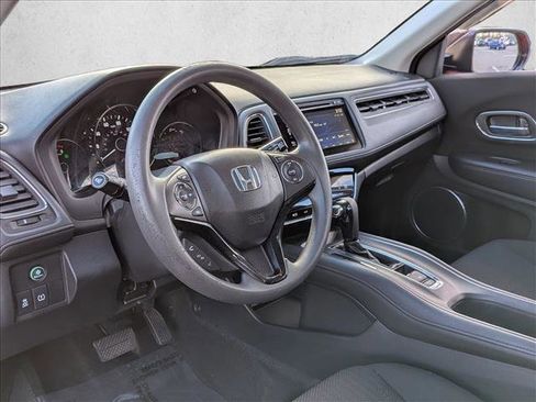 Used 2016 Honda HR-V EX image 10