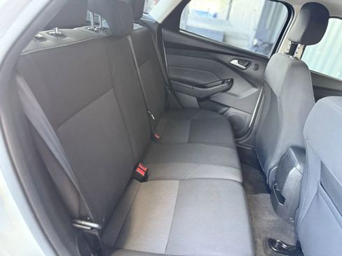 Used 2018 Ford Focus SEL image 17