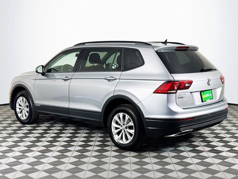 Used 2020 Volkswagen Tiguan S image 6