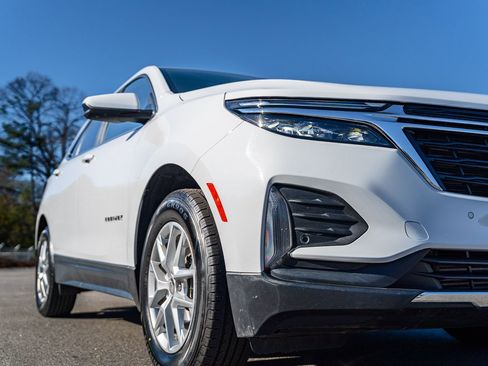 Used 2024 Chevrolet Equinox LT image 10