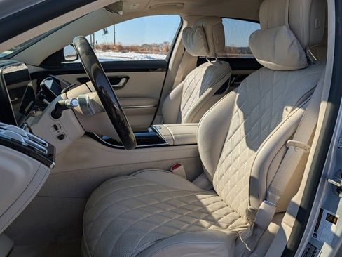 Used 2022 Mercedes-Benz S 580 4MATIC Sedan w/ Warmth & Comfort Package image 14