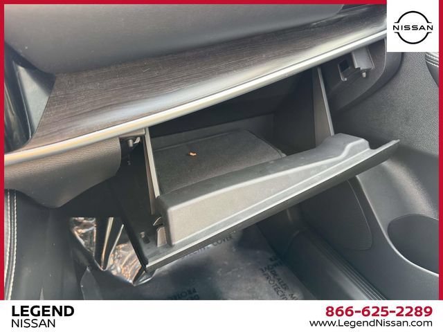 Certified 2023 Nissan Rogue Platinum w/ Platinum Premium Package AWD/4WD image 33