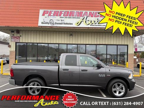 Used 2018 RAM 1500 Express w/ Express Value Package AWD/4WD image 2