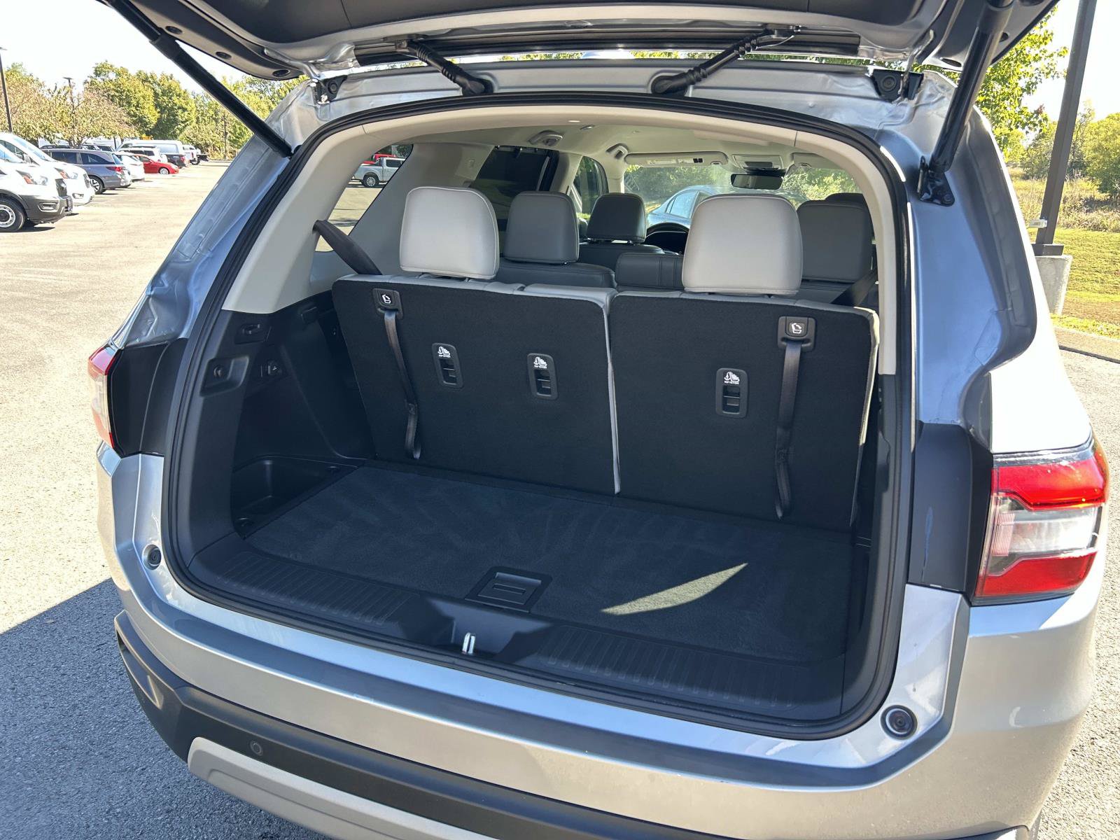 Used 2025 Honda Pilot EX-L image 14