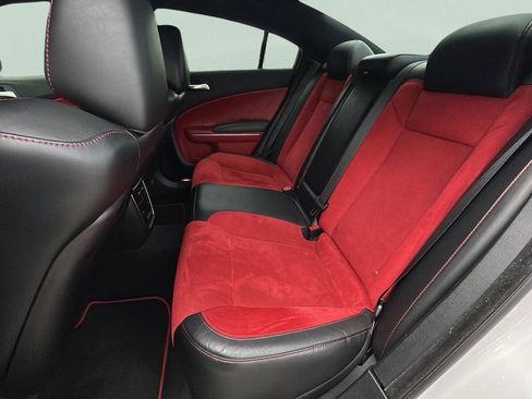 Used 2016 Dodge Charger R/T Scat Pack w/ Technology Group RWD image 15