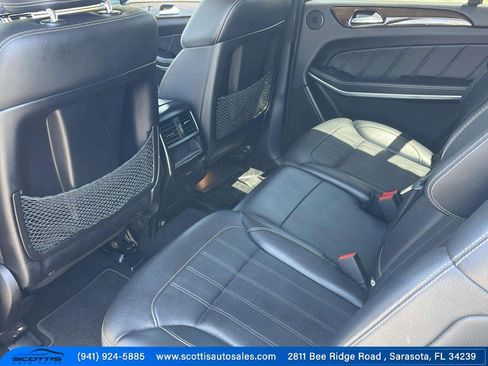 Used 2013 Mercedes-Benz GL 450 4MATIC image 27