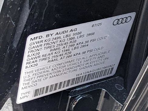 New 2025 Audi Q5 Premium Plus image 18