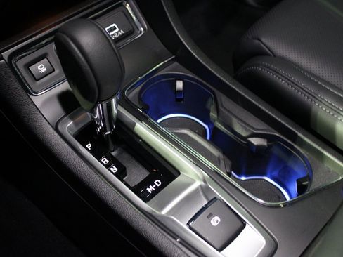 Certified 2025 Subaru Ascent Limited image 22