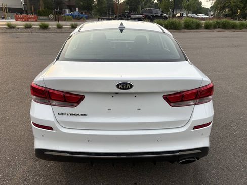 Used 2020 Kia Optima LX FWD image 3