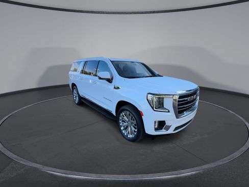 Certified 2021 GMC Yukon XL SLT w/ SLT Luxury Plus Package image 2
