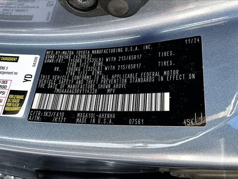 Certified 2024 Toyota Corolla Cross L image 31