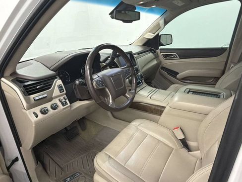 Used 2018 GMC Yukon XL Denali w/ Denali Ultimate Package AWD/4WD image 26