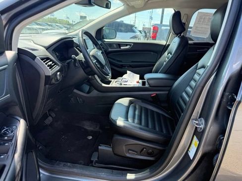 Used 2024 Ford Edge SEL w/ Convenience Package AWD/4WD image 2