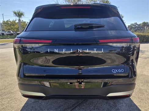 New 2026 INFINITI QX60 Luxe w/ Cargo Package image 3
