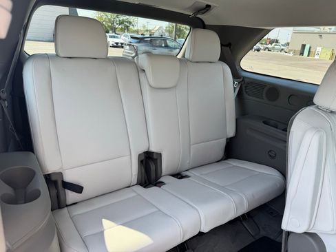 Certified 2026 Hyundai Palisade SEL AWD/4WD image 32
