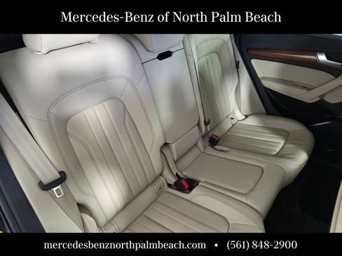 Used 2021 Audi Q5 2.0T Premium w/ Convenience Package AWD/4WD image 23