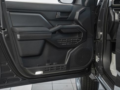 New 2026 Toyota 4Runner SR5 RWD image 36