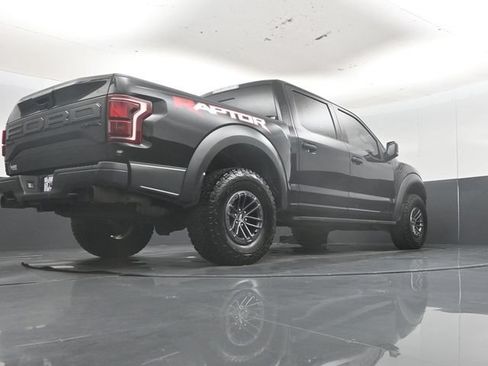 Used 2019 Ford F150 Raptor w/ Equipment Group 802A Luxury AWD/4WD image 46