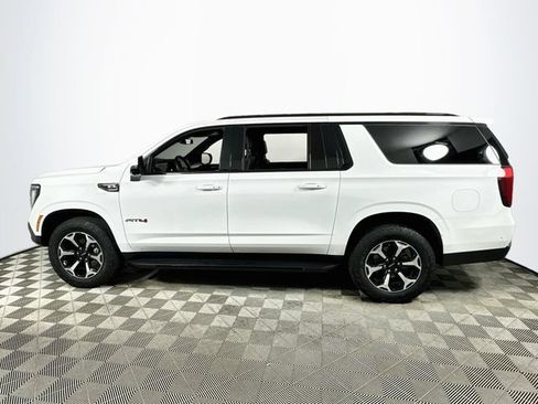 Used 2025 GMC Yukon XL AT4 AWD/4WD image 6