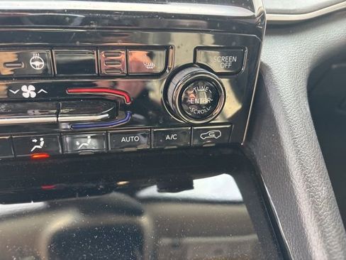 Used 2021 Jeep Grand Cherokee L Limited image 37