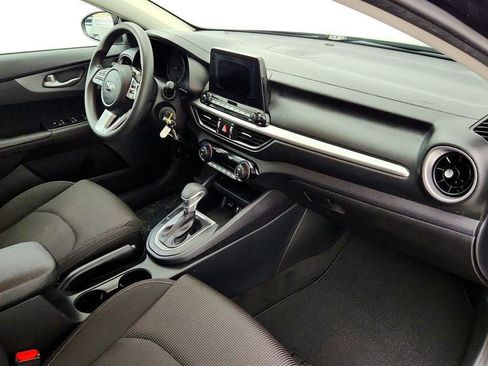 Used 2019 Kia Forte LXS FWD image 24