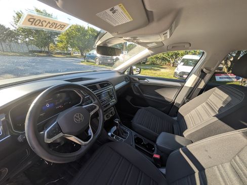 Used 2024 Volkswagen Tiguan S FWD image 14