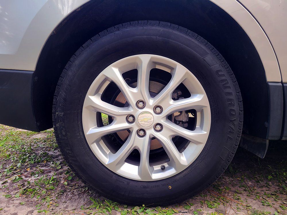 Used 2021 Chevrolet Equinox LT FWD image 9