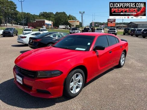 Used 2022 Dodge Charger SXT RWD image 1