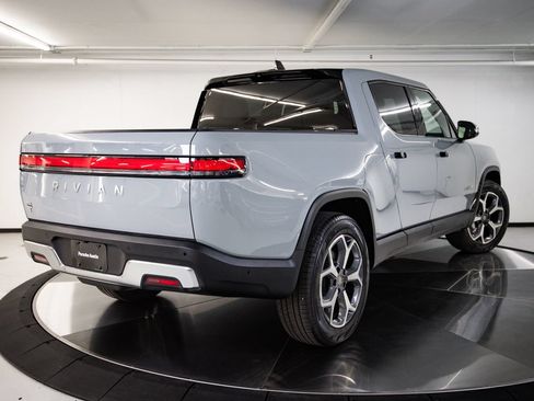 Used 2024 Rivian R1T Adventure AWD/4WD image 7