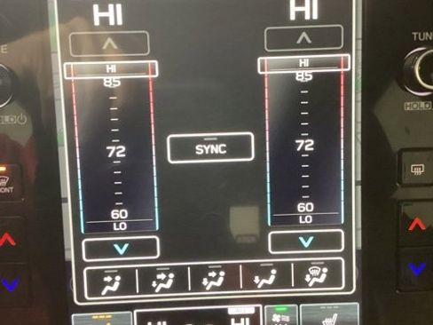 Certified 2025 Subaru Forester Limited image 24