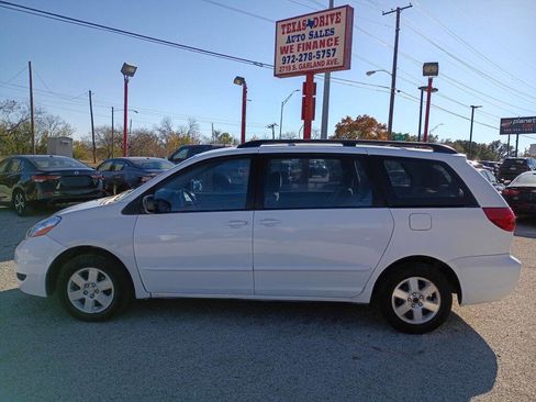 Used 2006 Toyota Sienna CE image 8
