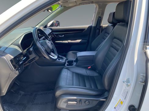 Used 2025 Honda CR-V EX-L image 9