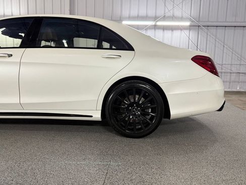 Used 2015 Mercedes-Benz S 550 4MATIC Sedan w/ Sport Package image 11